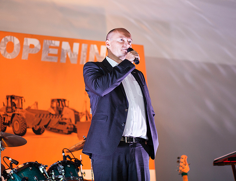 У Львові відкрився перший в Україні сервісний центр CASE Construction