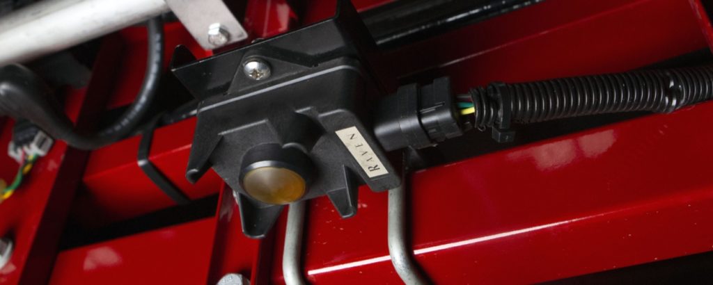 Automatic height control of the AutoBoom XRT sprayer