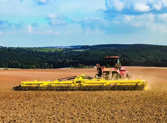 Pre-sowing cultivator BEDNAR SWIFTER SE