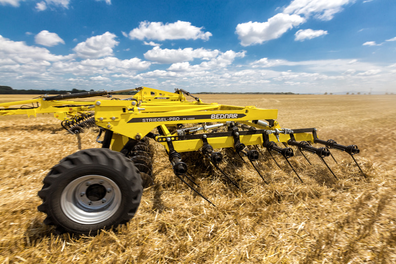 Straw harrow BEDNAR STRIEGEL