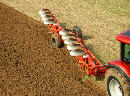 KUHN  CHALLENGER Semi-hinged plows with hinged frame