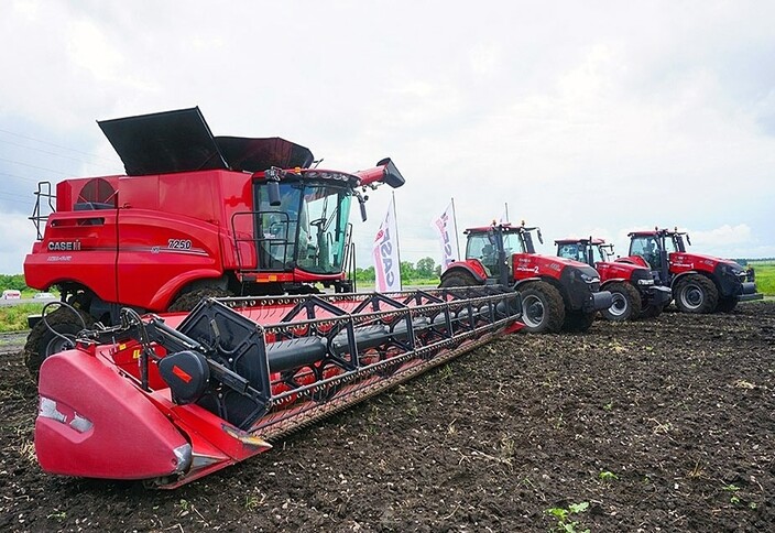 EZ-Pilot Pro automatic driving system is a smart solution for every farm