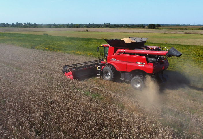 Економіка перемоги: чому аграрії обирають комбайни Case IH Axial-Flow