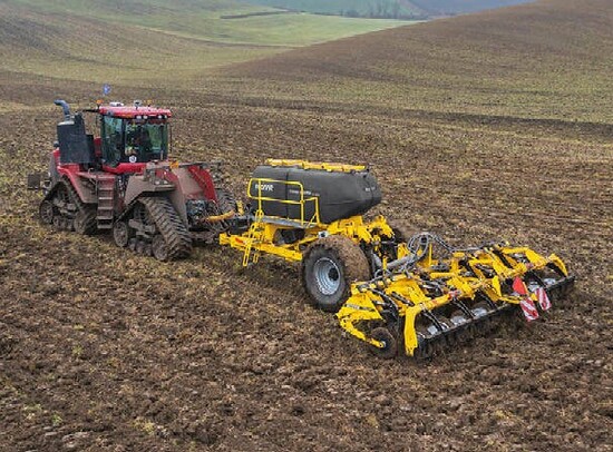 A strip-till cultivator BEDNAR TERRASTRIP ZN