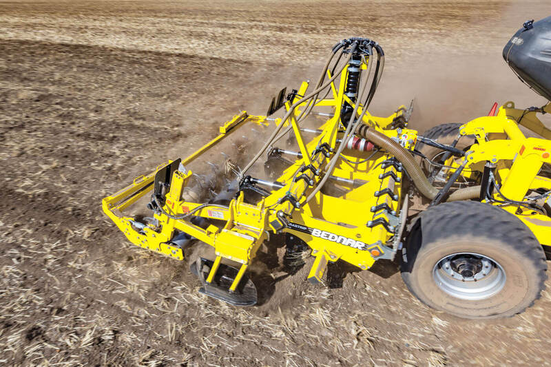 Rippers and disc harrows