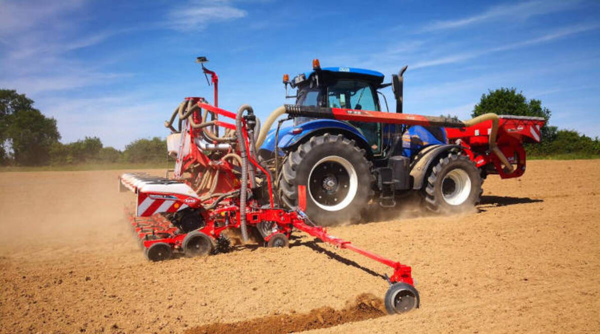 Pneumatic precision seed drill KUHN MAXIMA 3 TRM E