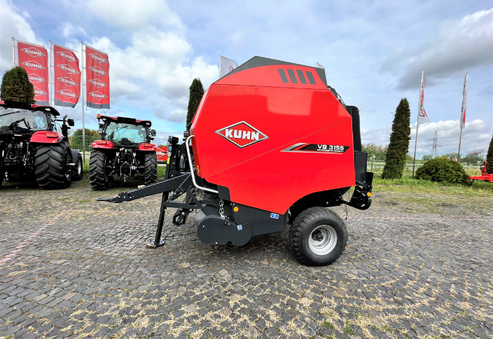 Five out of five: how Ukrainian farmers rated the KUHN VB 3155 round baler