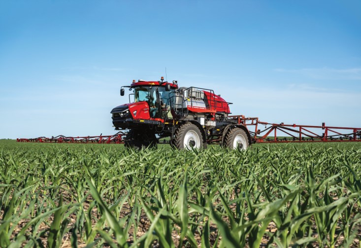 CASE IH PATRIOT® sprayer takes leap forward in spray technology, comfort and connectivity