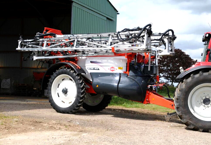 KUHN AUTOSPRAY. How does impulsive spraying can save a farmer money?