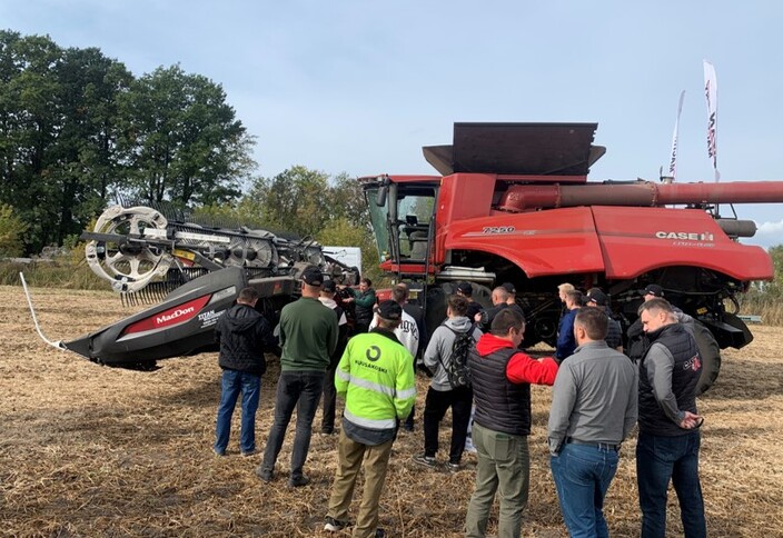 Open day in Zhytomyr: tractors, combines and agricultural drones in focus