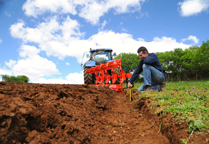 Works better and without extra effort: why farmers increasingly choose the KUHN MULTI-MASTER 123 plow