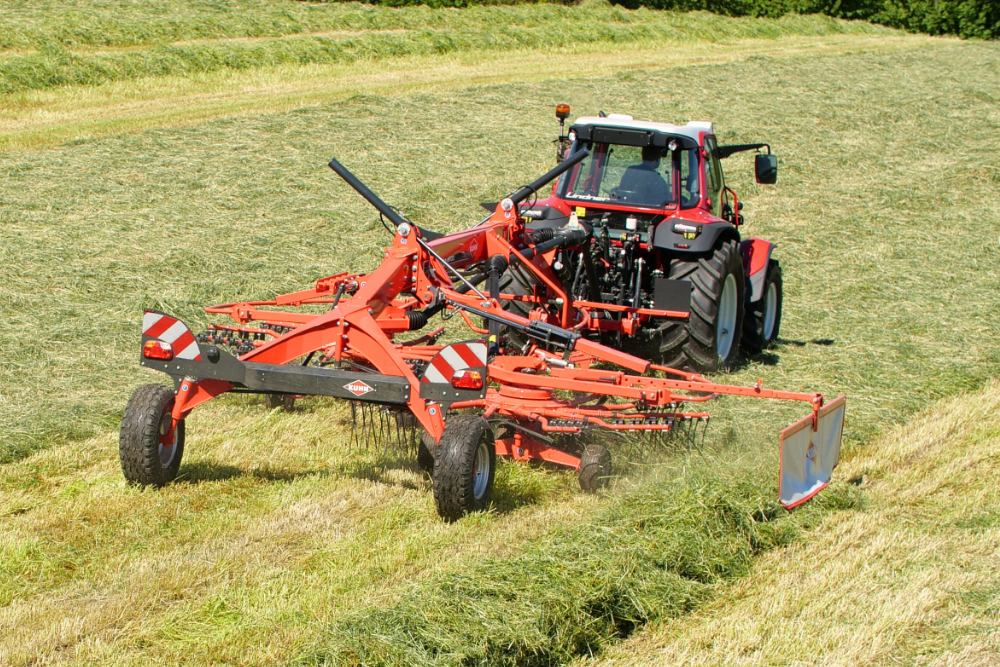 KUHN GA 6930