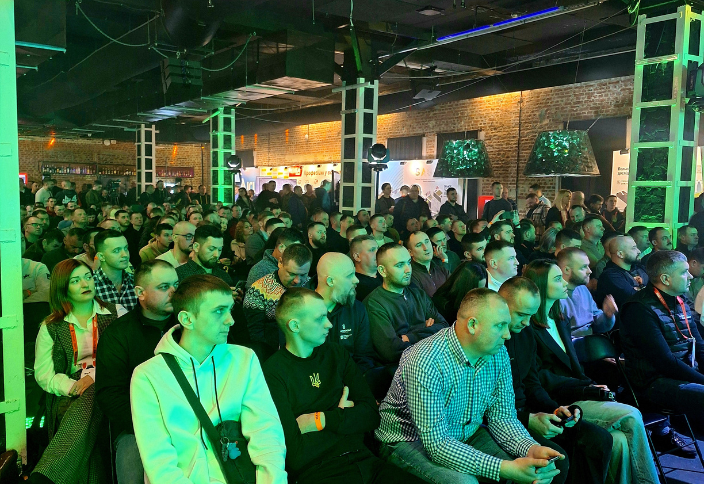 Тайтен Машинері Україна на конференції Re:Farm 2025: Інноваційні рішення для сучасного агробізнесу