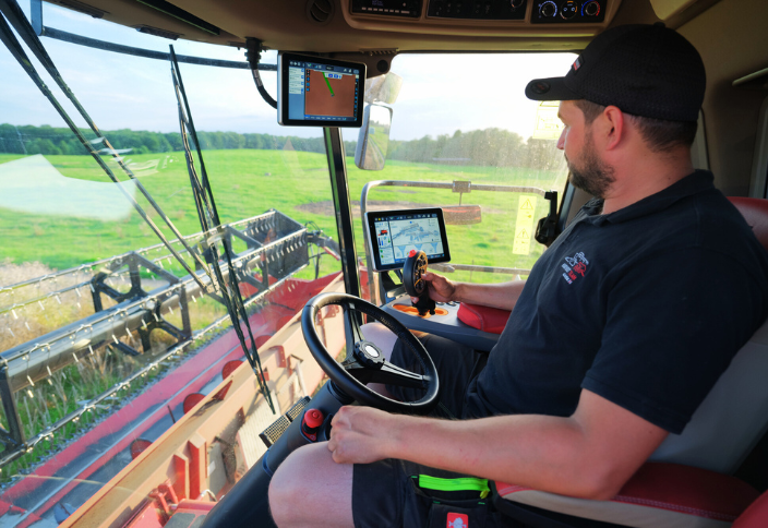 Новий стандарт ефективності: комбайн Axial-Flow 7260 від Case IH вже в Україні