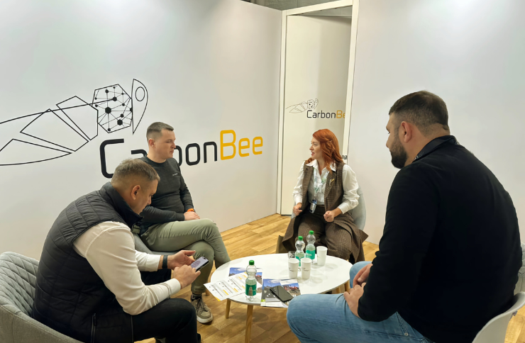Тайтен Машинері Україна стала офіційним дилером Carbon Bee в Україні: новий етап розвитку інновацій у точному землеробстві