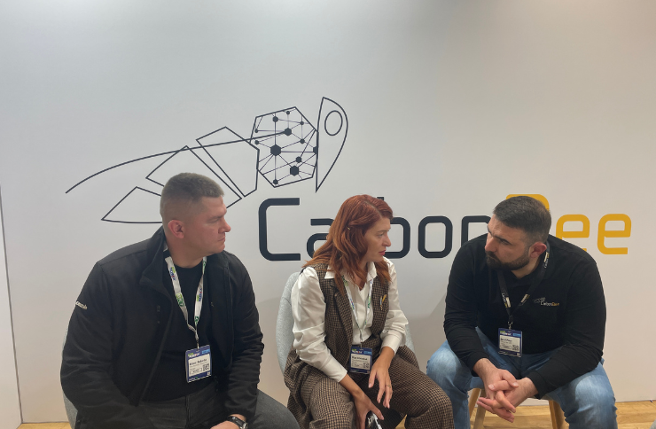 Тайтен Машинері Україна стала офіційним дилером Carbon Bee в Україні: новий етап розвитку інновацій у точному землеробстві