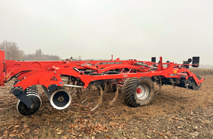 KUHN PERFORMER SELECT Combined Disc-Tine Cultivator - a universal solution for modern farming