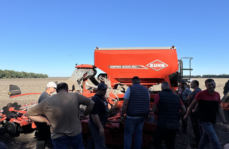 KUHN ESPRO seeding system: efficiency, precision and speed in one pass