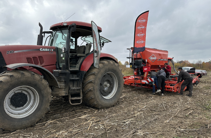 KUHN ESPRO seeding system: efficiency, precision and speed in one pass